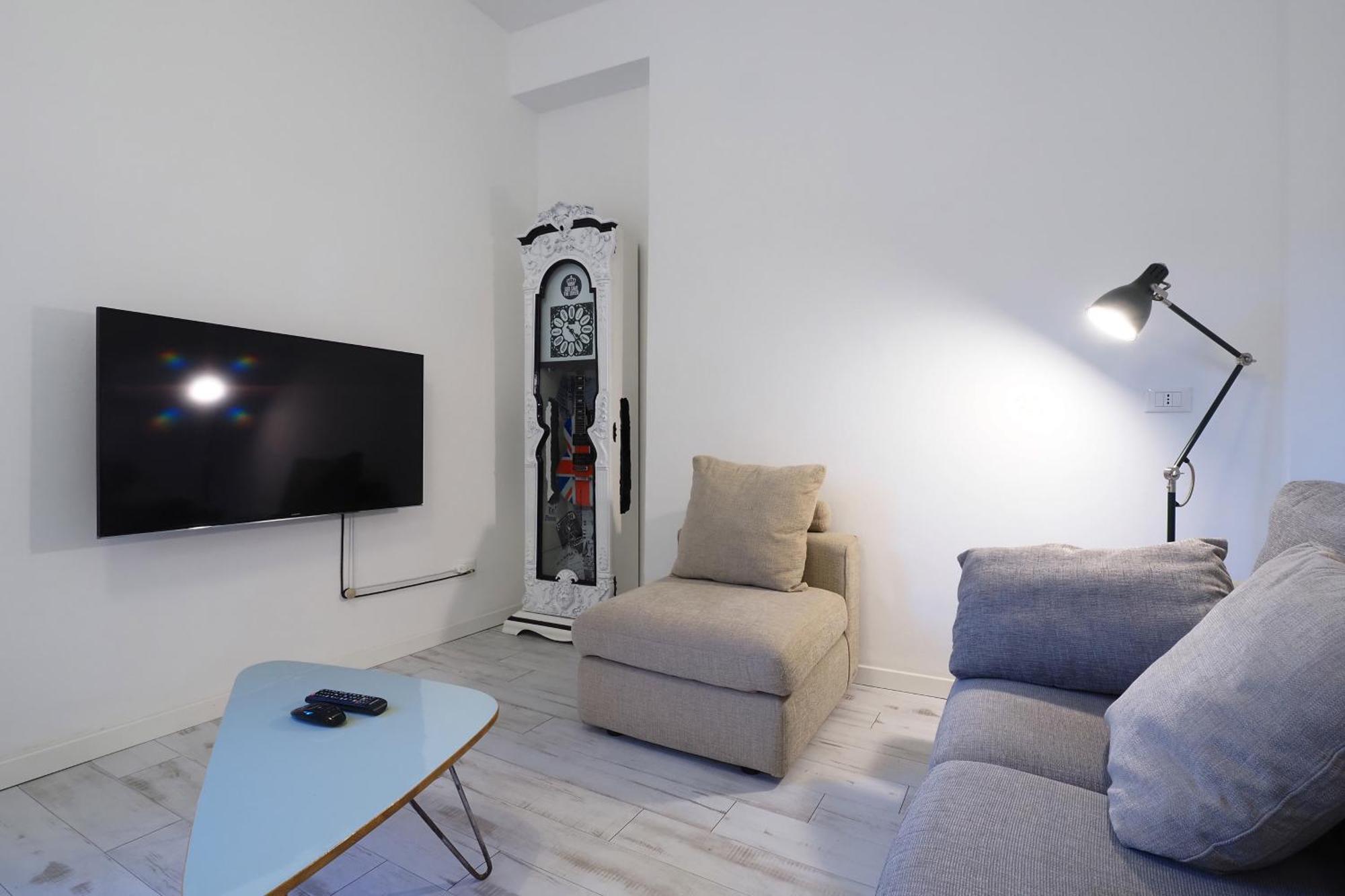 Mila Lux Lodi Milão Exterior foto